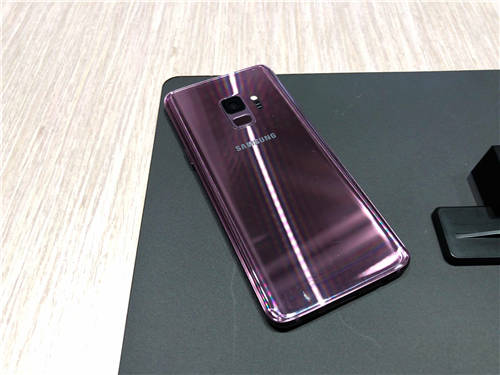 三星Note 9和三星S9+買哪個(gè)好 哪個(gè)值得買