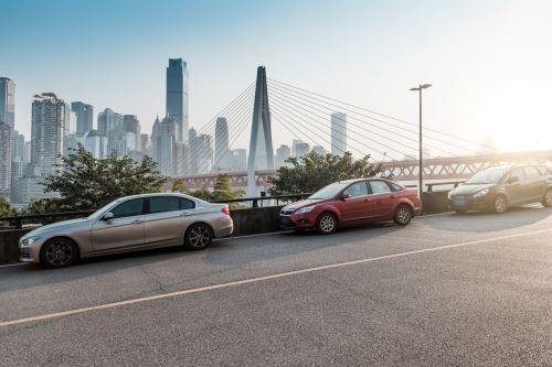 車輛長時間露天停放有哪些危害