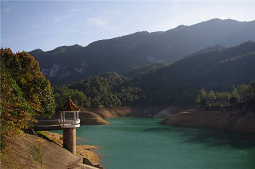 國內(nèi)12月適合去哪里旅游 12月旅游最佳去處