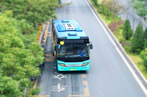 深圳M340和M214公交線開通大站快車 每天定點(diǎn)發(fā)車