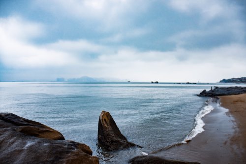 夢見大海漲潮是什么意思