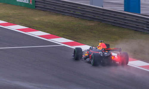 史上最厲害的賽車盤點 你見過六輪的F1賽車嗎