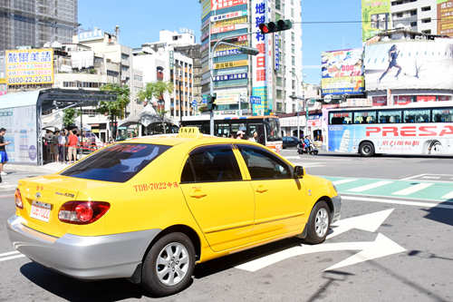 深圳出租車起步價多少錢多少公里