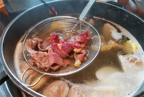 食肉星人的狂歡 深圳這5家火鍋店讓你放開(kāi)吃肉