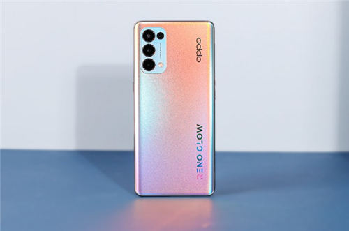 iqooz3和OPPOReno5哪款值得入手 哪個(gè)性價(jià)比高