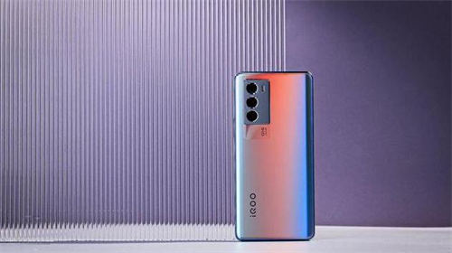 realme GT Neo3和iQOOneo5S哪個值得買 兩者配置對比