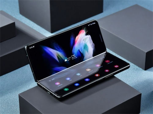 三星galaxy z fold4什么時候發(fā)布 配置好不好