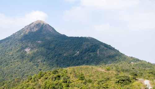 深圳梅沙尖有多高，要爬幾個(gè)小時(shí)